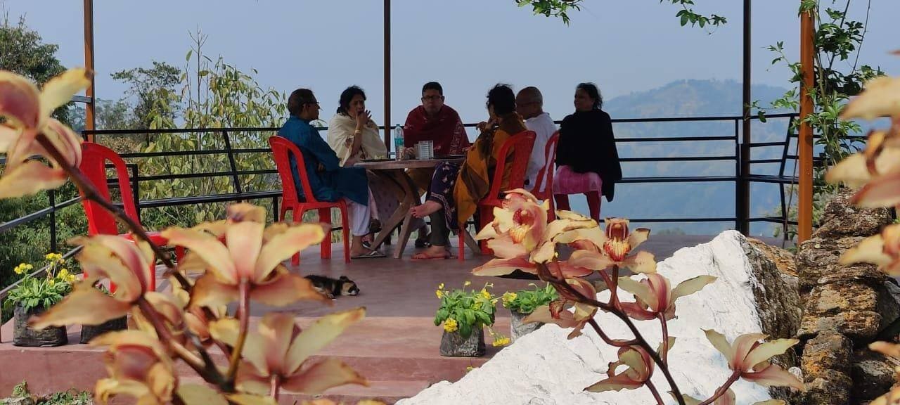 esti kutum home stay view point